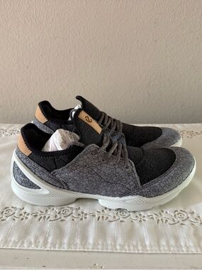 Ecco Biom Street Shoes NWT